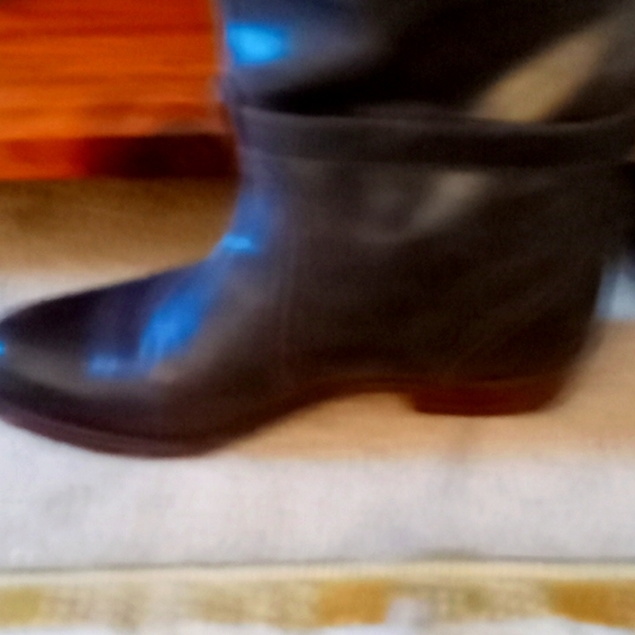 Frye leather boots.Dark brown, comfy ❣️ - Picture 3 of 7